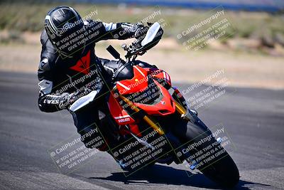 media/Mar-25-2024-Moto Forza (Mon) [[8d4319bd68]]/3-Intermediate Group/Session 3 (Turn 16 Inside)/